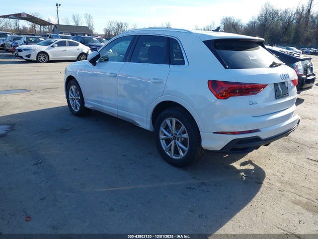 2025 AUDI Q3 WA1EECF30S1100214 Photo 2