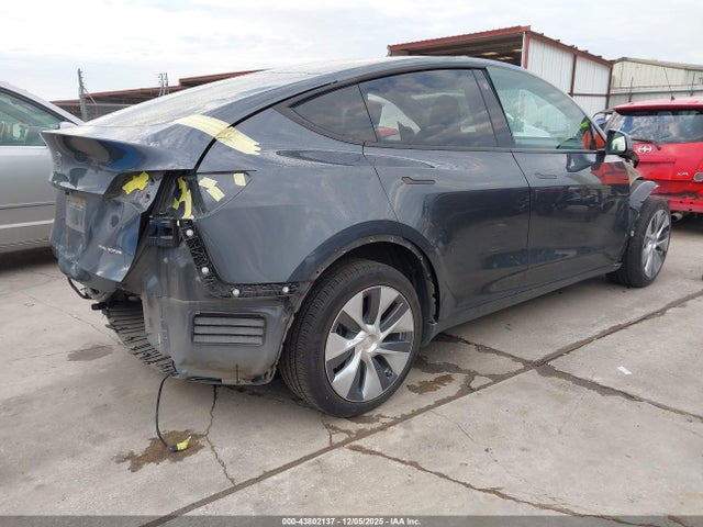 2022 TESLA MODEL Y 7SAYGDEEXNA004561 Photo 3