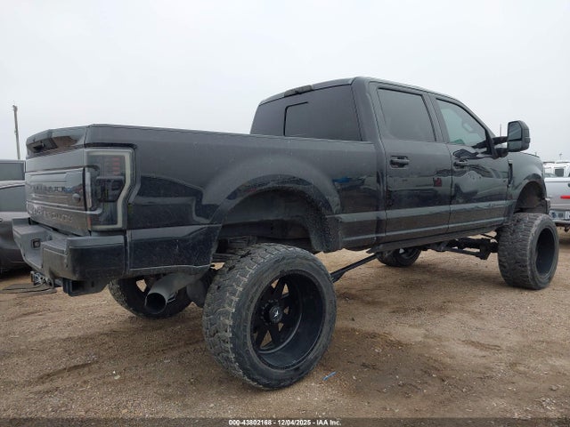 1FT7W2BT9JEC77962 Ford F-250 Platinum