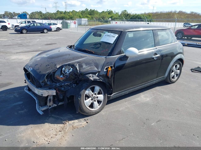 2016 MINI HARDTOP WMWXP5C59G2D14050 Photo 1