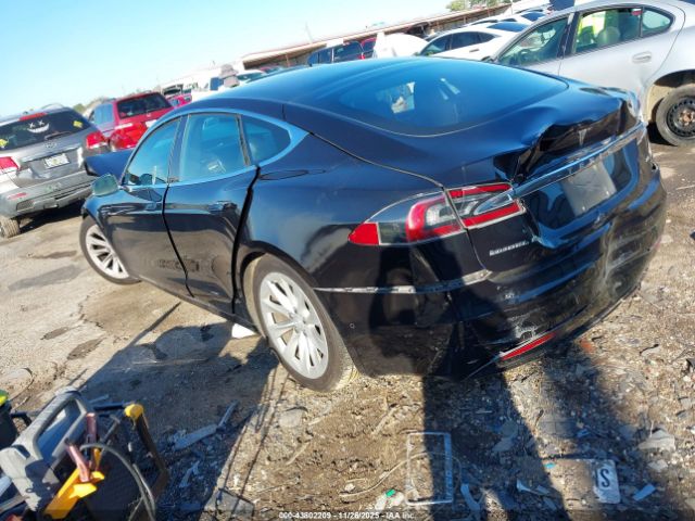 2017 TESLA MODEL S 5YJSA1E16HF217627 Photo 2