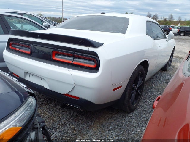 Продажа на аукционе авто 2022 Dodge Challenger Sxt Awd, vin: 2C3CDZGG3NH151978, номер лота: 43802218