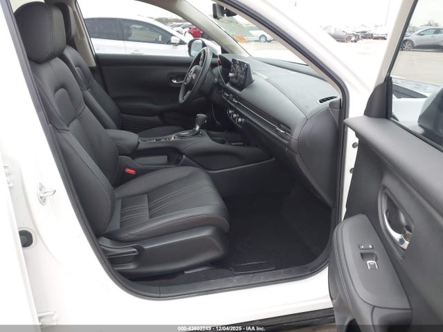 2025 HONDA HR-V 3CZRZ1H74SM716186 Photo 4