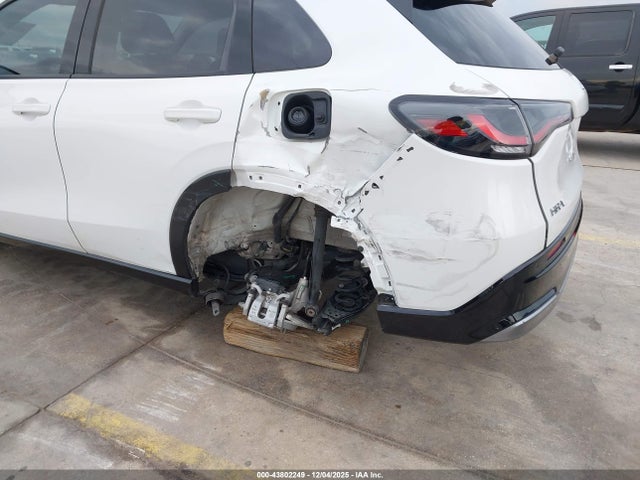 2025 HONDA HR-V 3CZRZ1H74SM716186 Photo 5