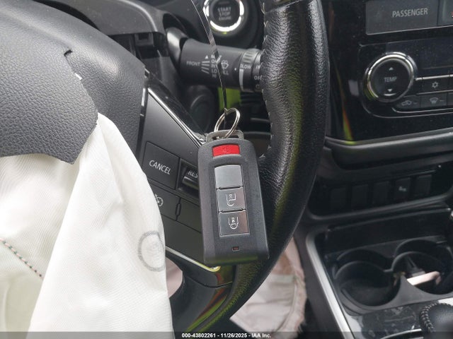 2018 MITSUBISHI OUTLANDER JA4AD3A3XJZ044761 Photo 10