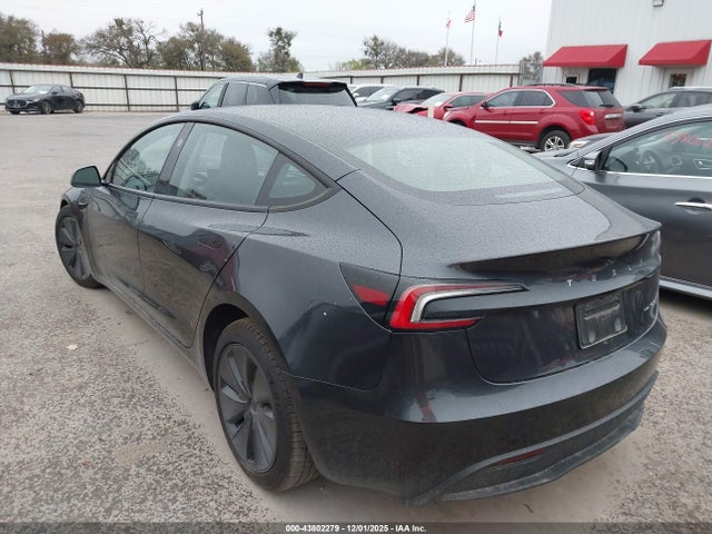 2024 TESLA MODEL 3 5YJ3E1EB1RF718248 Photo 2