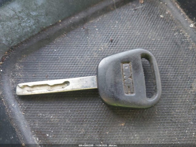 2015 GMC SIERRA 1500 1GTR1TEH9FZ223422 Photo 10