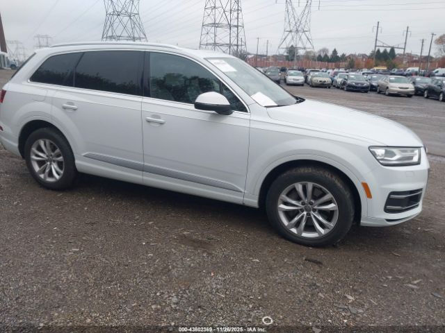 2018 AUDI Q7 WA1LHAF70JD042012