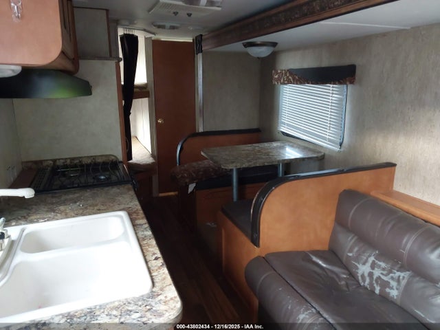 Gulfstream Ameri Lite 2015 1NL1GTL20F1115838 Image 5