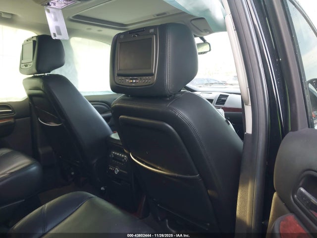 2011 CADILLAC ESCALADE 1GYS4AEF9BR351241 Photo 7