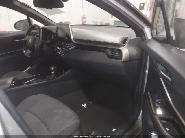 2019 TOYOTA C-HR NMTKHMBX4KR075351 Photo 4
