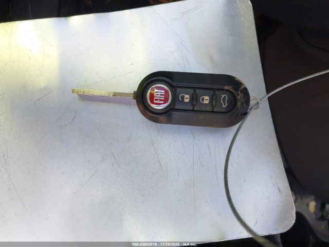 2015 FIAT 500 3C3CFFCR1FT620574 Photo 10