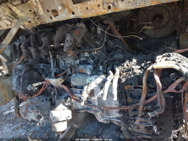 2018 KIA SORENTO 5XYPG4A32JG423863 Photo 9