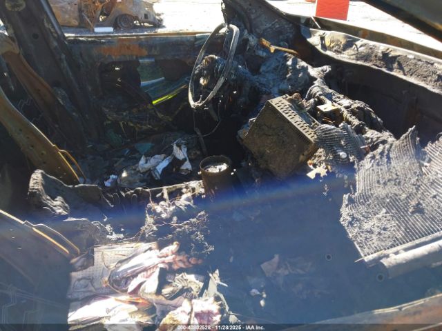 2018 KIA SORENTO 5XYPG4A32JG423863 Photo 4