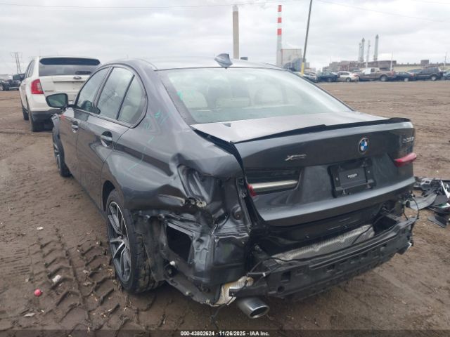 2022 BMW 330I 3MW5R1J00N8C62093 Photo 2