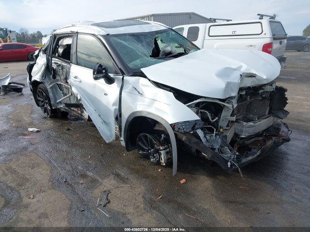 2022 TOYOTA HIGHLANDER 5TDDZRBH6NS594029 Photo 0