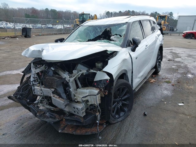 2022 TOYOTA HIGHLANDER 5TDDZRBH6NS594029 Photo 5