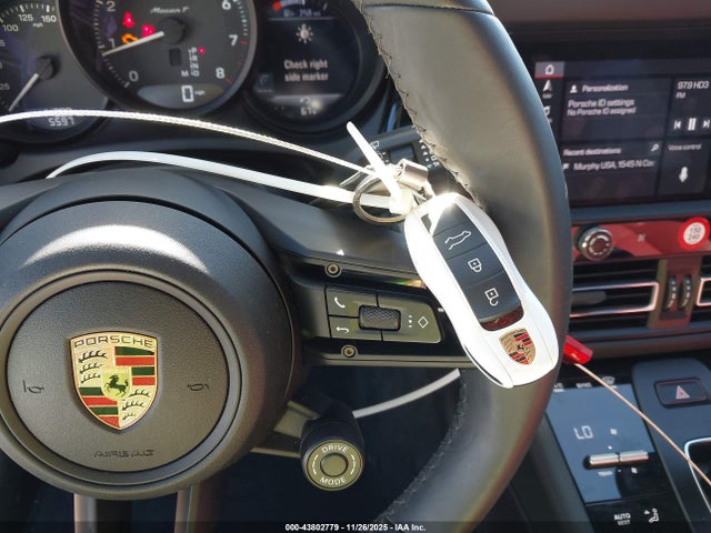 2024 PORSCHE MACAN WP1AA2A53RLB17413 Photo 10