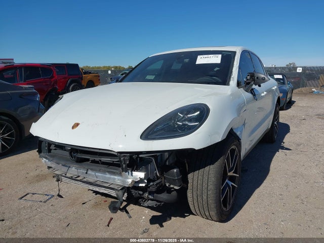 2024 PORSCHE MACAN WP1AA2A53RLB17413 Photo 1