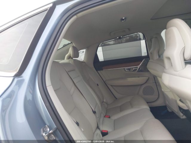 2017 VOLVO S90 YV1A22ML8H1001296 Photo 7