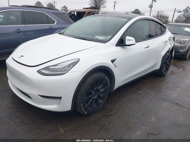 2022 TESLA MODEL Y 7SAYGDEE9NF374614 Photo 1