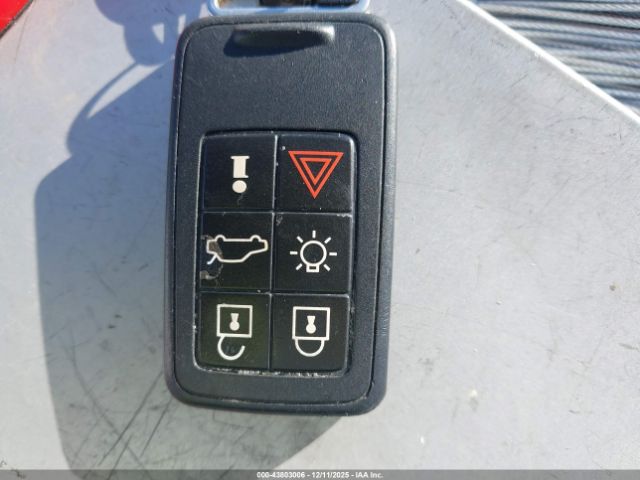 2011 VOLVO XC60 YV4952DL5B2165572 Photo 10