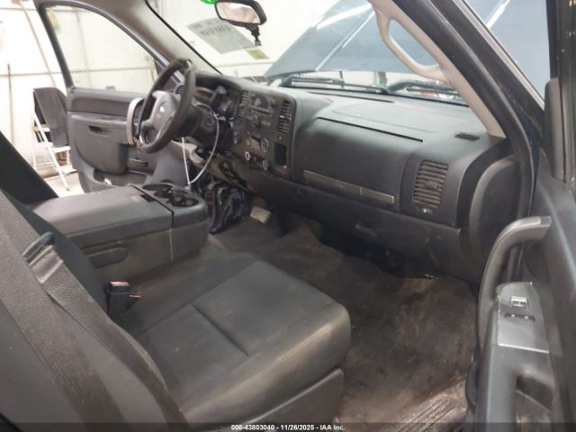 2013 CHEVROLET SILVERADO 1500 1GCRKSE72DZ393035 Photo 4