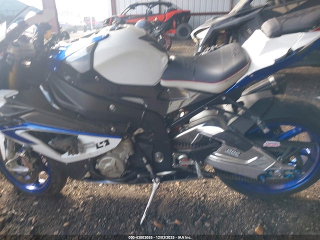 WB10D1103EZL19787 BMW HP4