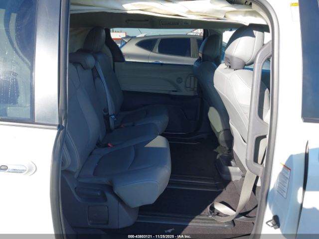 2021 TOYOTA SIENNA 5TDYRKEC7MS004864 Photo 7