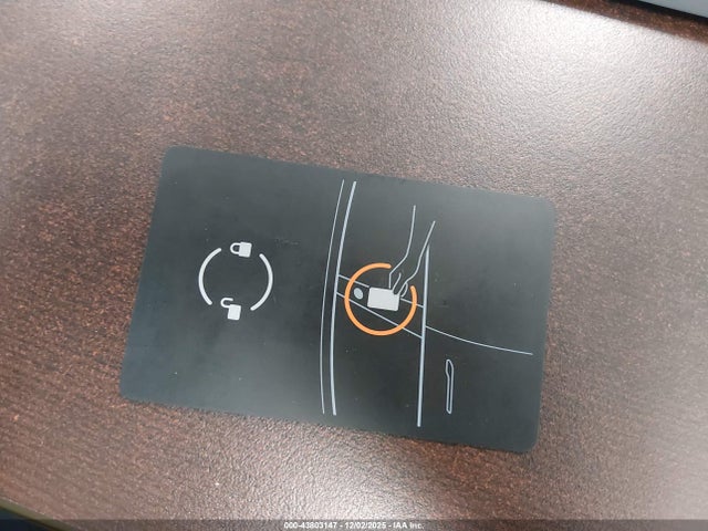 2023 TESLA MODEL 3 5YJ3E1EC6PF584200 Photo 10