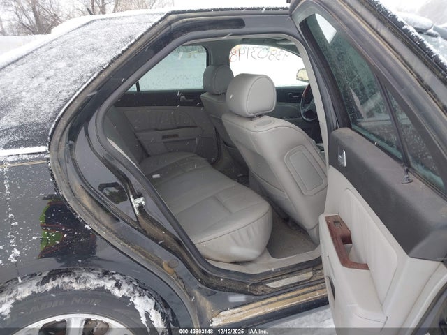 43803148 :رقم المزاد ، 1G6DC67A350173516 vin ، 2005 Cadillac Sts V8 مزاد بيع