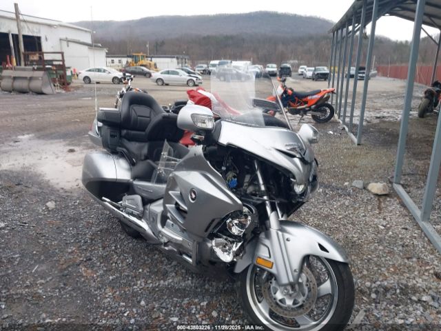 2015 HONDA GL1800 JH2SC68G2FK300728