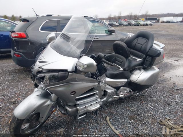 2015 HONDA GL1800 JH2SC68G2FK300728 Photo 1
