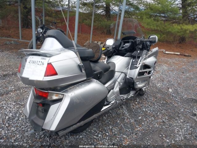2015 HONDA GL1800 JH2SC68G2FK300728 Photo 3