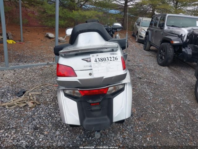 2015 HONDA GL1800 JH2SC68G2FK300728 Photo 5