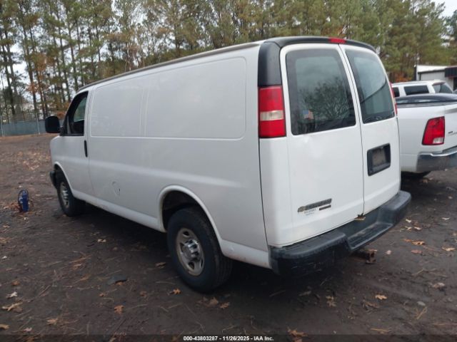 2013 CHEVROLET EXPRESS 2500 1GCWGFFA2D1167078 Photo 2