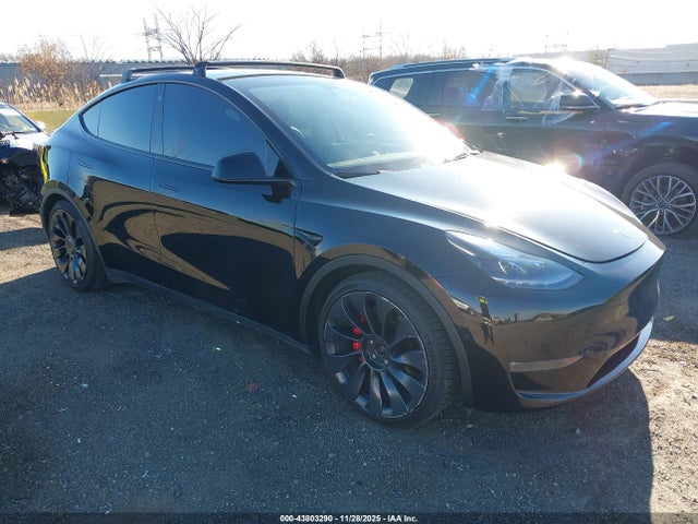 2022 TESLA MODEL Y 7SAYGDEF7NF373292 Photo 0
