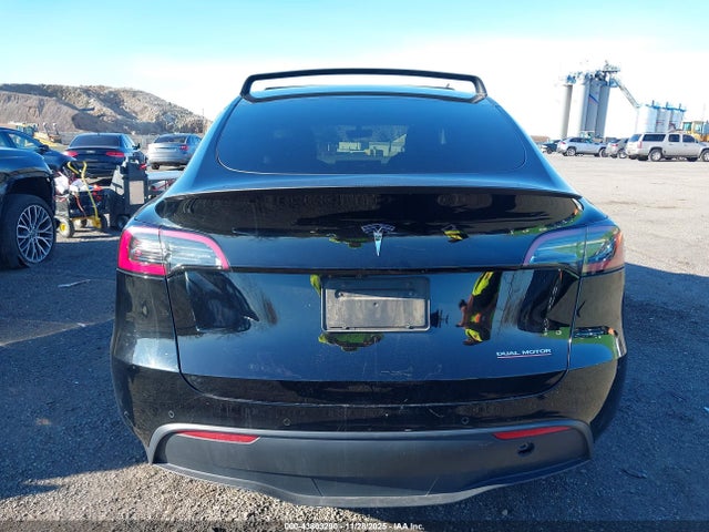 7SAYGDEF7NF373292 Tesla Model Y Performance Dual Motor All-wheel Drive