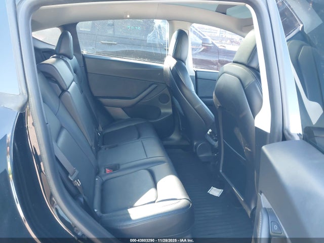 2022 TESLA MODEL Y 7SAYGDEF7NF373292 Photo 7