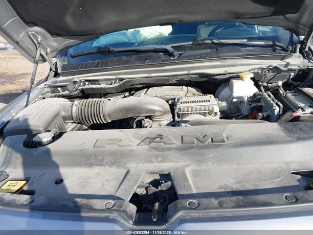 2022 RAM 1500 1C6RREJT5NN127038 Photo 9