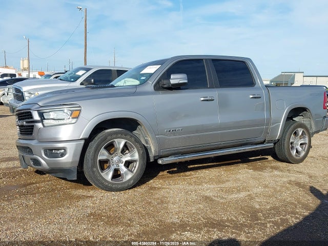 2022 RAM 1500 1C6RREJT5NN127038 Photo 1