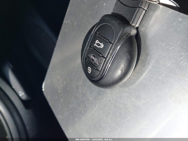 2017 MINI HARDTOP WMWXP5C30H2F61330 Photo 10