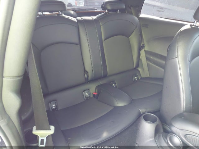 2017 MINI HARDTOP WMWXP5C30H2F61330 Photo 7