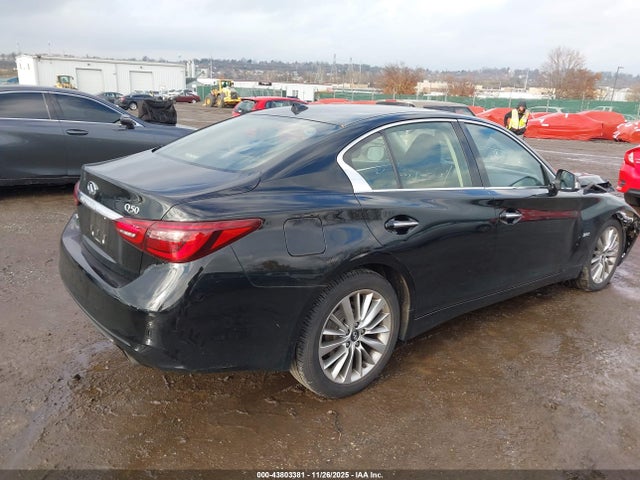 JN1EV7AR5KM559670 Infiniti Q50 3.0t Luxe
