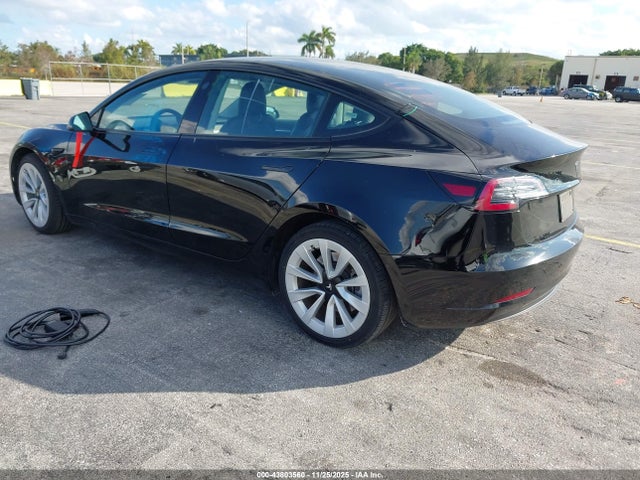2023 TESLA MODEL 3 5YJ3E1EA7PF438502 Photo 2