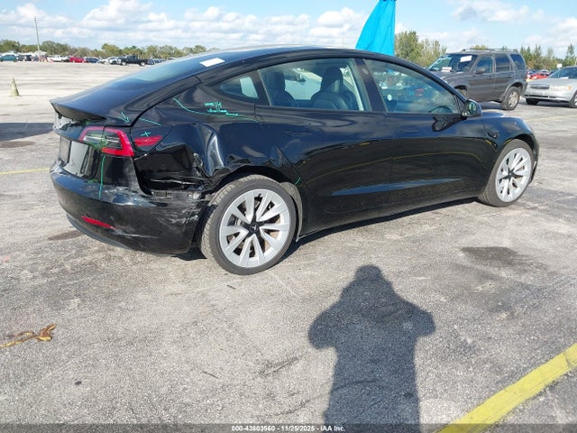 2023 TESLA MODEL 3 5YJ3E1EA7PF438502 Photo 3