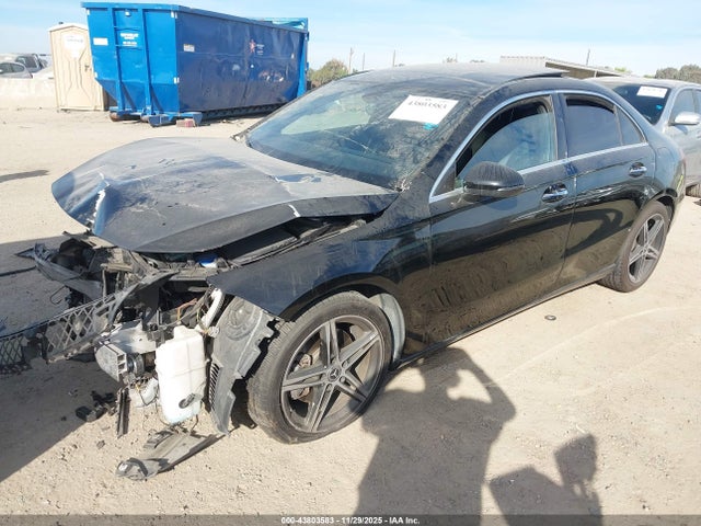 2021 MERCEDES-BENZ A 220 W1K3G4EB6MJ287523 Photo 1