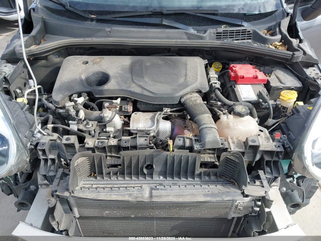 2019 FIAT 500X ZFBNFYB10KP778207 Photo 9