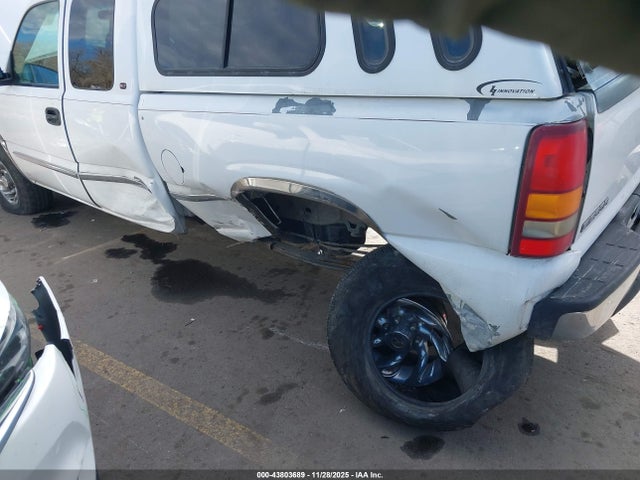 43803689 :رقم المزاد ، 2GTEK19T7X1532122 vin ، 1999 Gmc Sierra 1500 Sle مزاد بيع