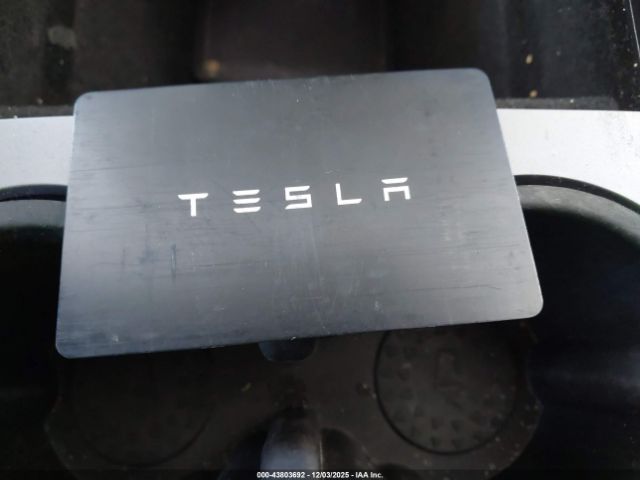 2023 TESLA MODEL 3 5YJ3E1EA1PF563835 Photo 10